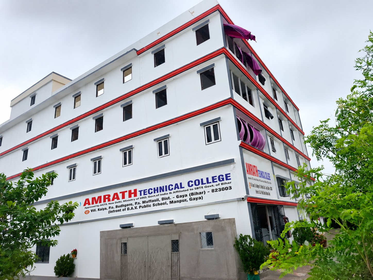 dd-polytechnic-college-main-building